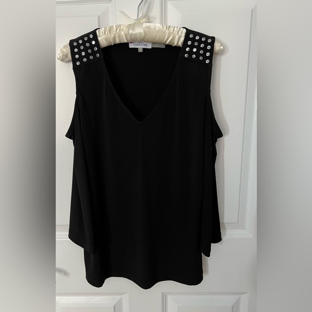 Calvin Klein Cold Shoulder Black Blouse. Size M